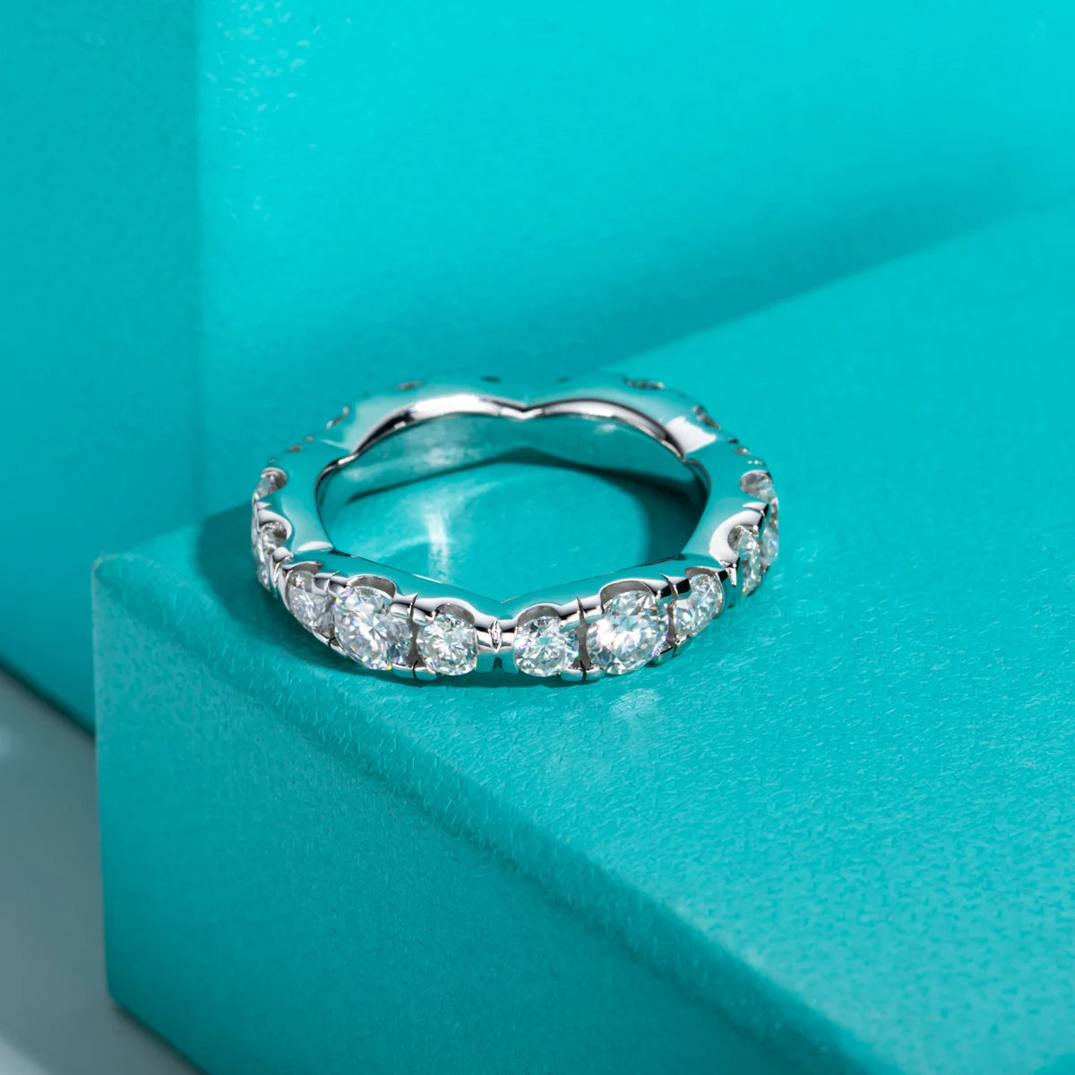 D‑Color VVS1 Moissanite Eternity Band in 925 Sterling Silver — Timeless Quiet Luxury