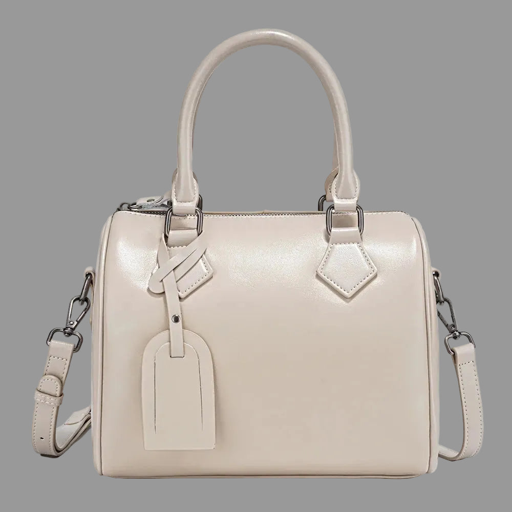 All Season Premium Leather Bag.  Large Capacity