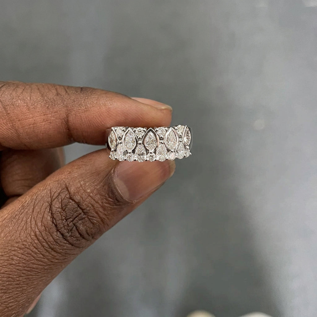 Two beautiful diamond cuts, one extraordinary ring.