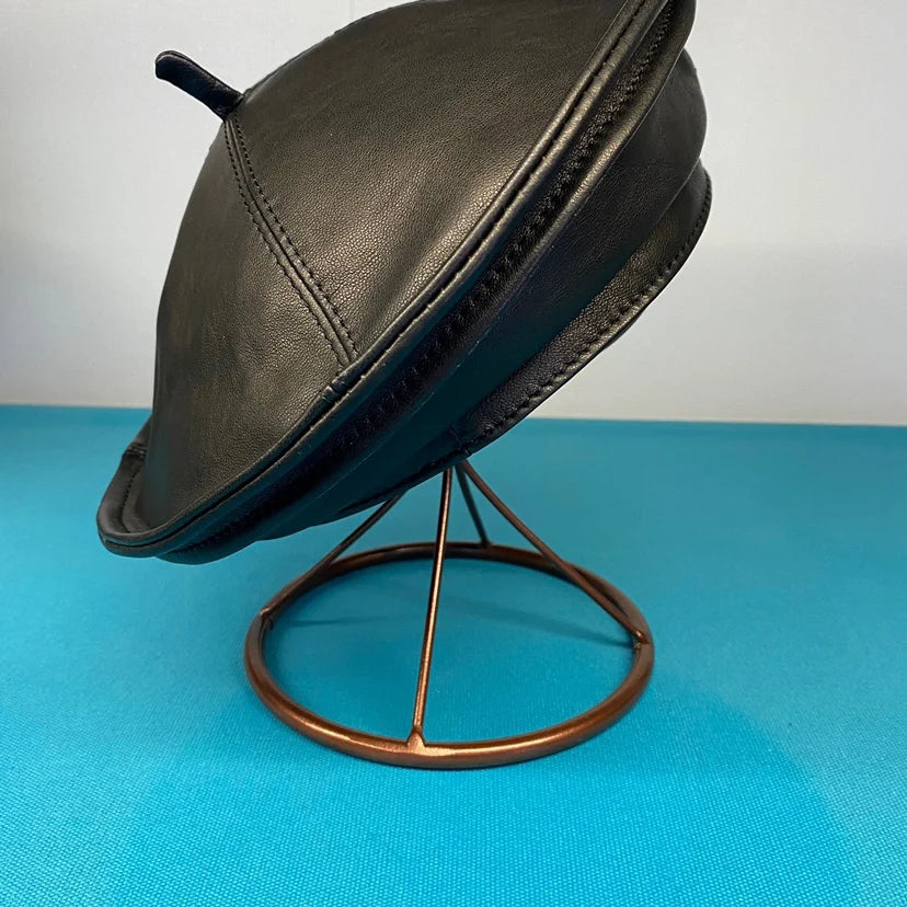 European Style Ladies Leather Beret   Elevate Your Style and Flair
