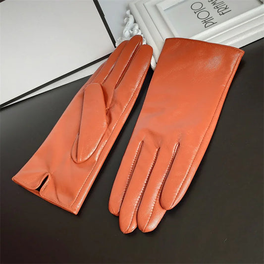 Timeless Leather Gloves for Unparalleled Style and Durability