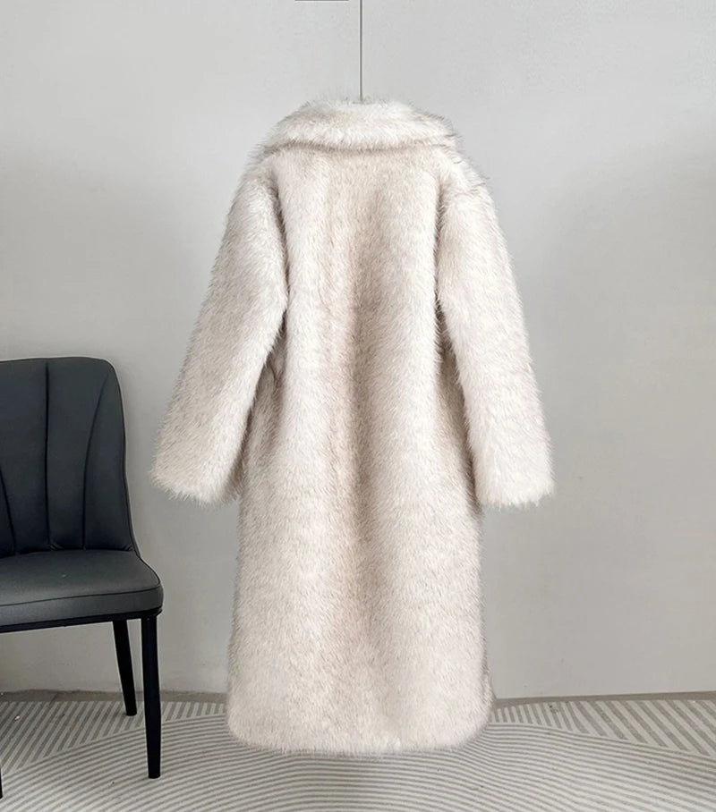 Casual Everyday Faux Fur Coat  Perfect for Layering  with Versatile Design