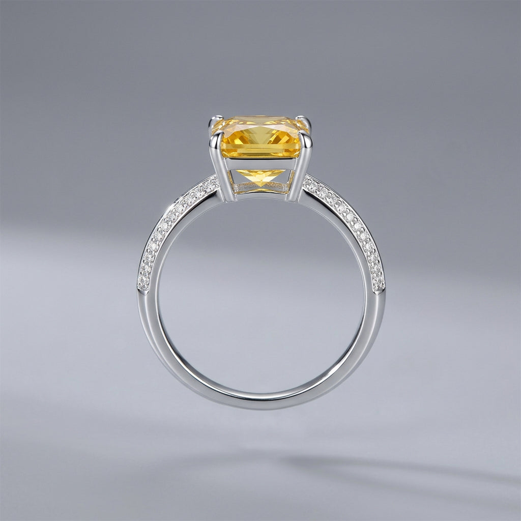 Moissanite Ring – Red