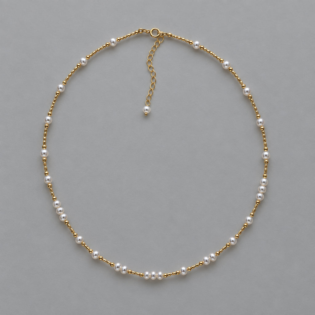 Timeless Elegance.  Handmade Freshwater Pearl Necklace.