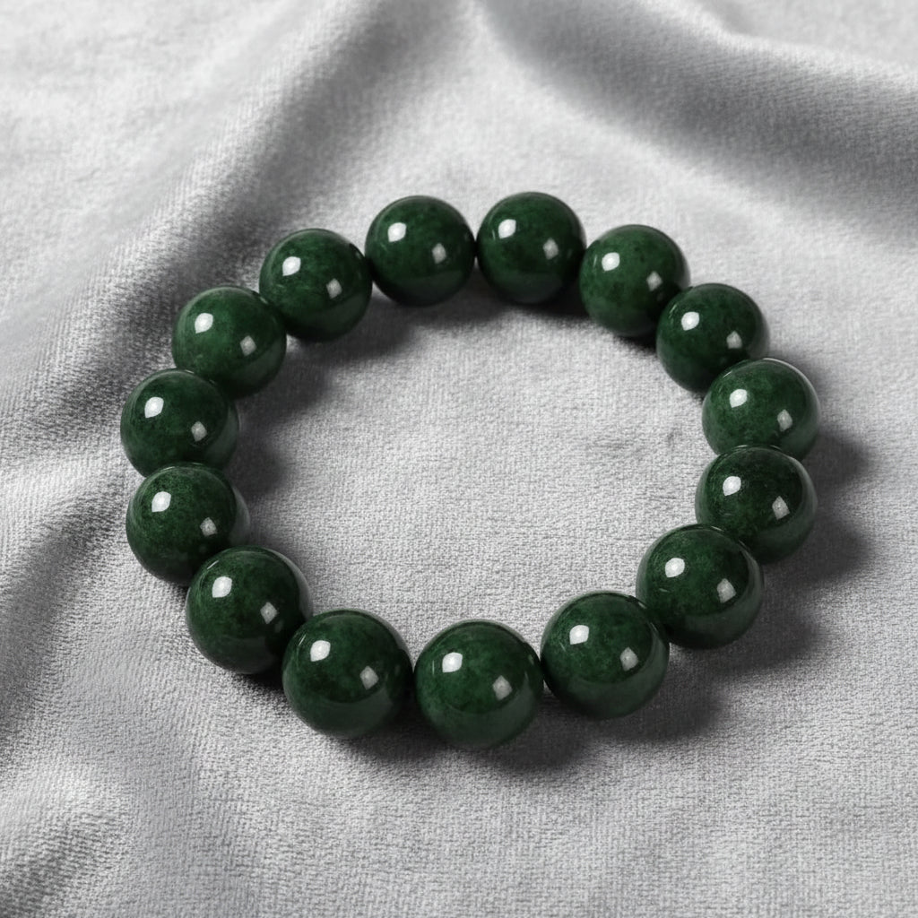 Hand‑Carved Natural Green Jade Bracelet