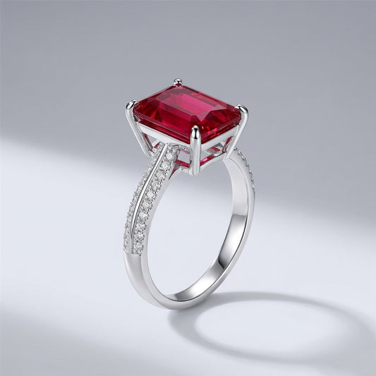 Moissanite Ring – Red