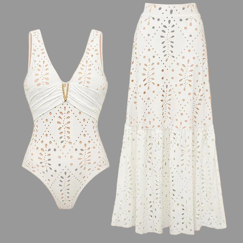 Elegant Beach Set with High‑Waist Suit and Flowing Skirt