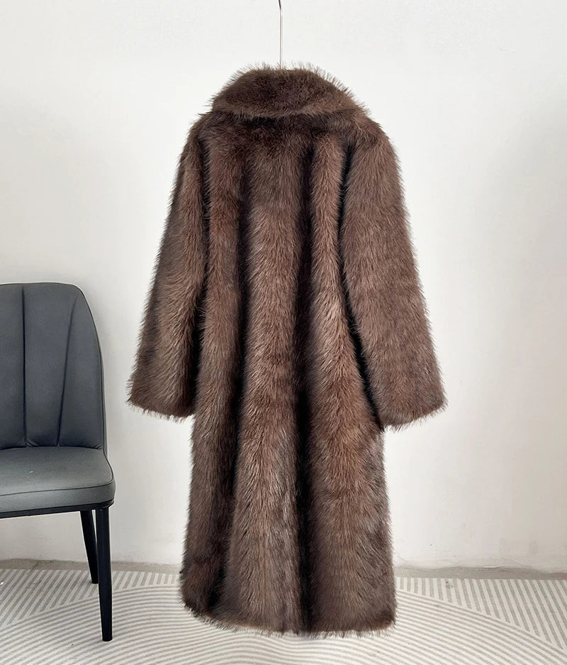 Casual Everyday Faux Fur Coat  Perfect for Layering  with Versatile Design