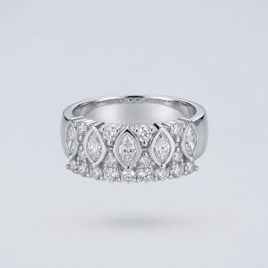 Two beautiful diamond cuts, one extraordinary ring.